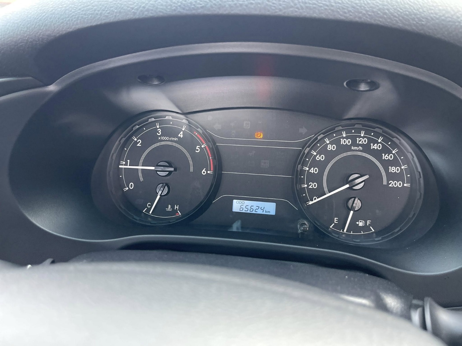 Car image 5